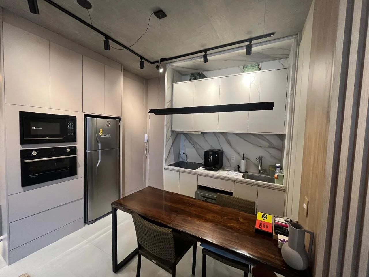 STUDIO DE 42M² PRONTO PARA MORAR