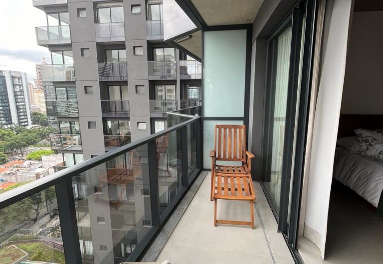 STUDIO 57M² COM VAGA NA VILA OLIMPIA