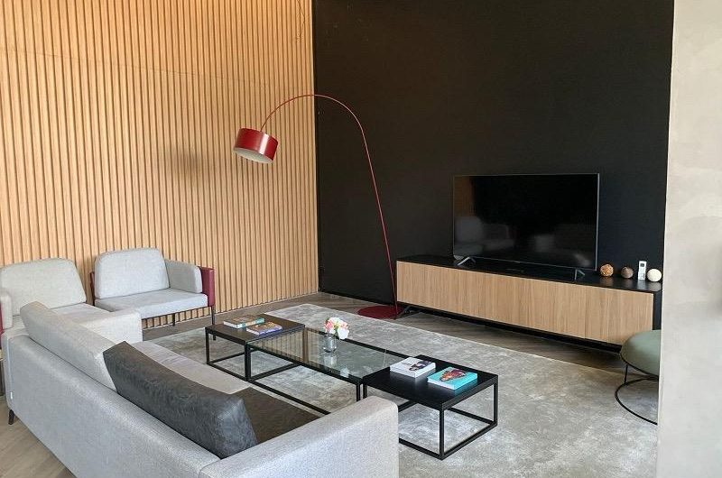 STUDIO 57M² COM VAGA NA VILA OLIMPIA