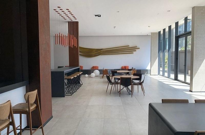 STUDIO 57M² COM VAGA NA VILA OLIMPIA