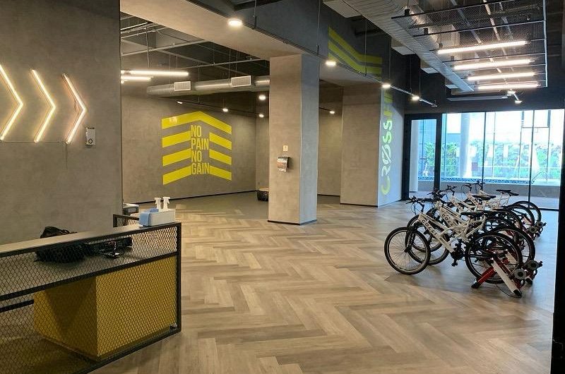 STUDIO 57M² COM VAGA NA VILA OLIMPIA